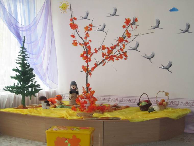 Осеннее оформление зала в детском саду своими руками
