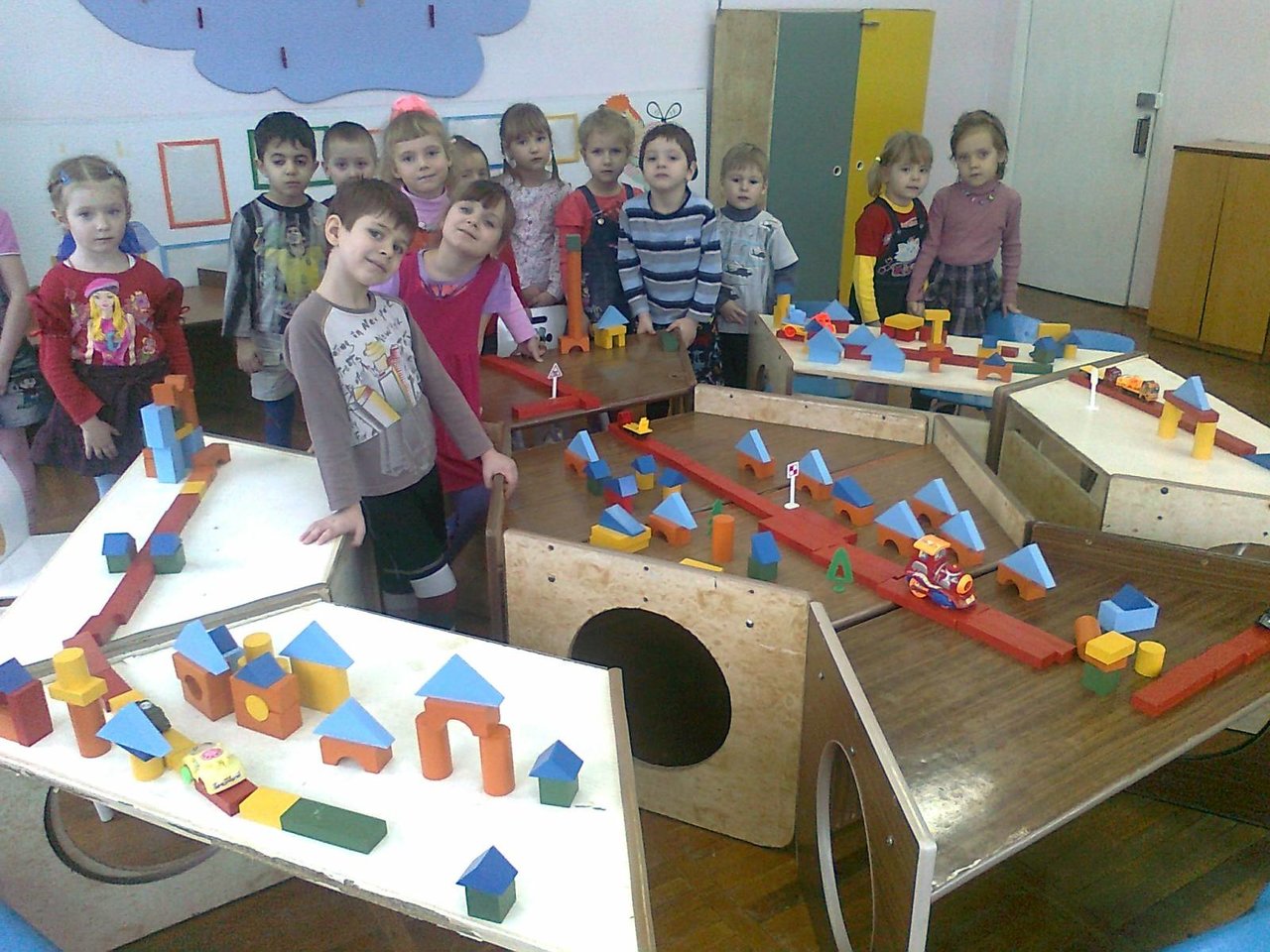 Конструирование в детском саду подготовительная группа: Программа по ...