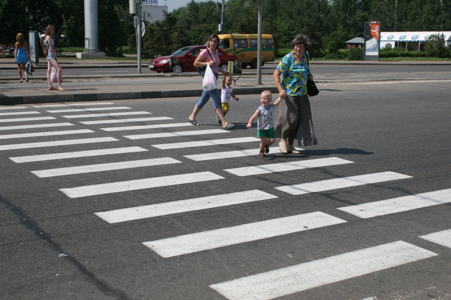 Фото зебра пешеходный переход