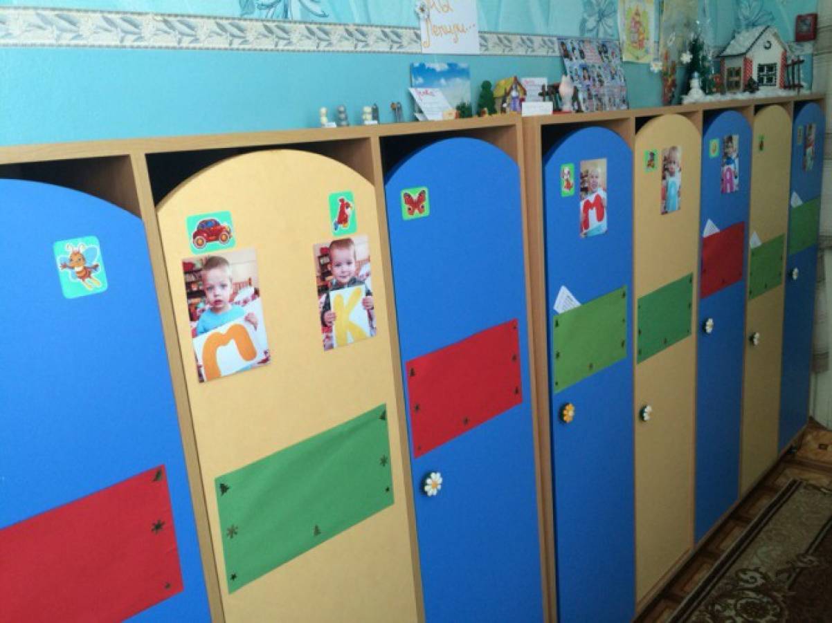 шкафы в доу для воспитателей